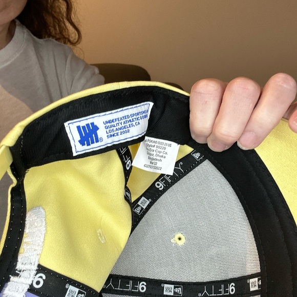 New with tag Undefeated Hat - Picture 3 of 6